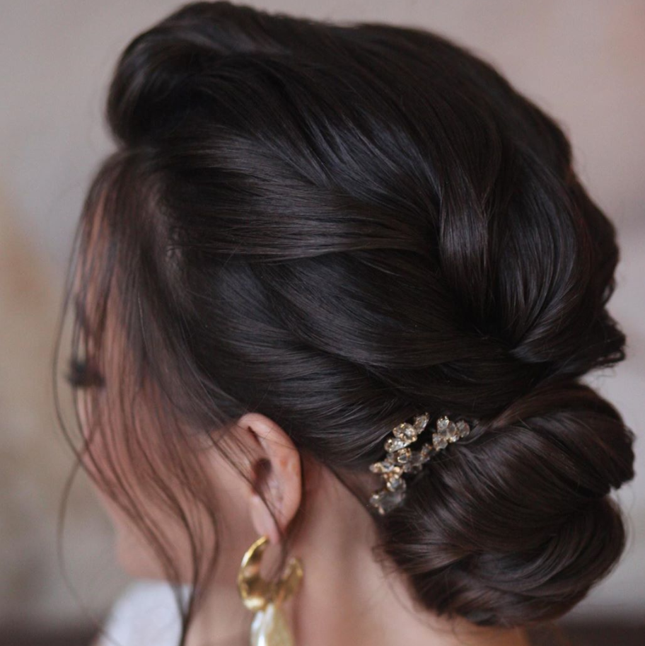 Bridal hairstyles to flatter your face shape
