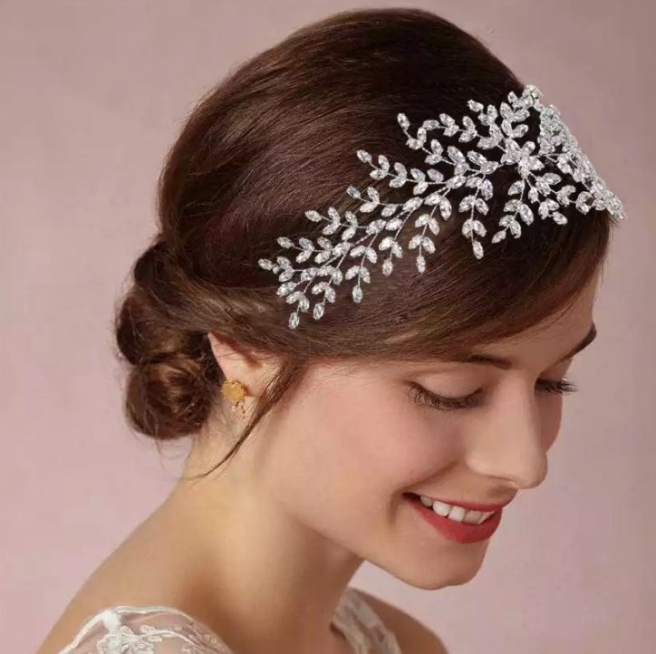hair vine bridal accessories for a wedding